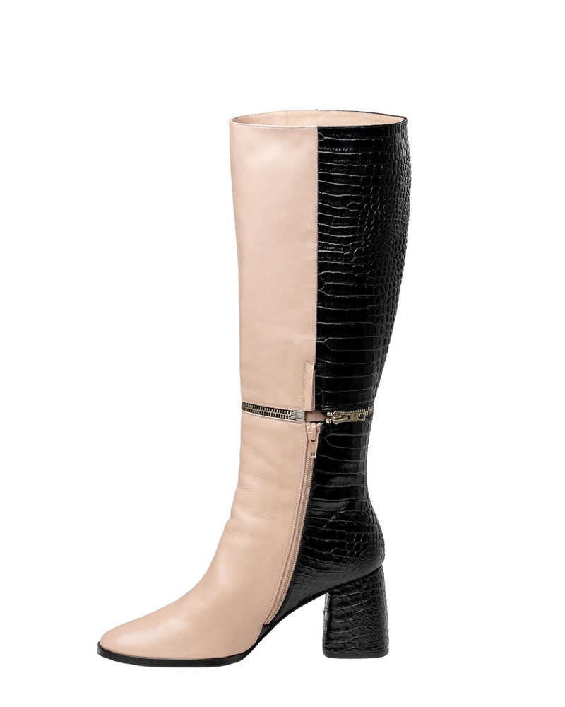 botas altas mujer serpiente